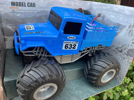 RC Cars Remote Control Car 1:16 Off Road RC Pickup Monster Truck for All Terrain Hobby Car 4WD Dual Motors LED Headlight Rock Crawler