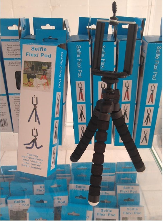 12 Inch Flexible Camera Tripod with Wrapable Disc Legs & Quick Release Plate + Universal Smartphone Mount + Bluetooth Wireless Remote Control Camera Shutter for Smartphones